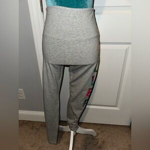 Light grey PINK leggings 🩶✨